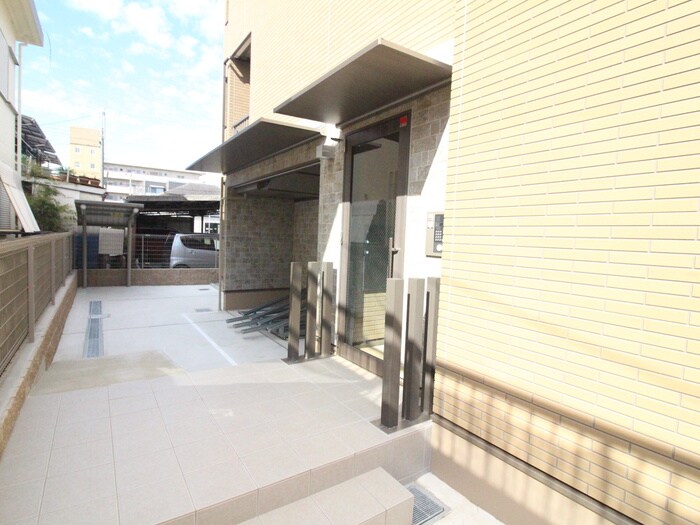 ハイツ　ユベーレンの物件外観写真