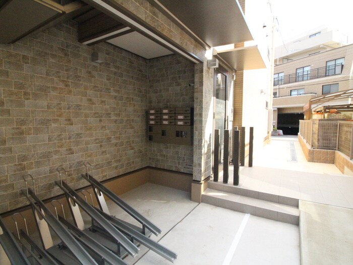 ハイツ　ユベーレンの物件外観写真