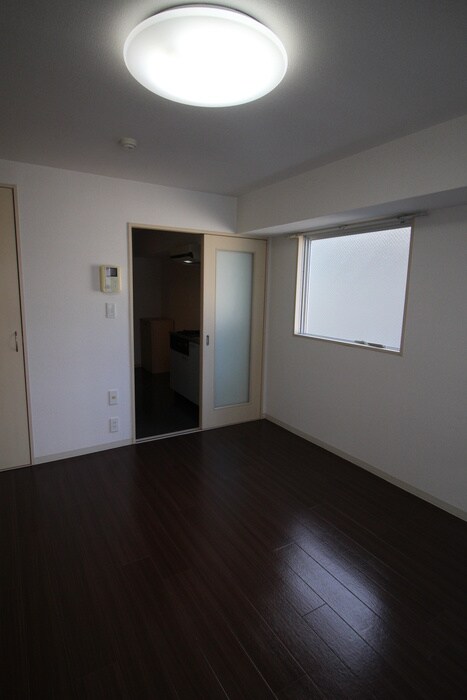 ヒルズ５谷町の物件内観写真