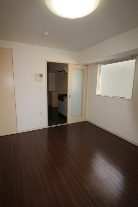 ヒルズ５谷町の物件内観写真