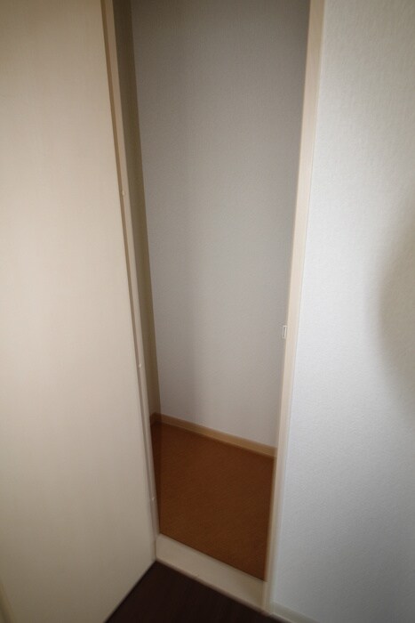 ヒルズ５谷町の物件内観写真