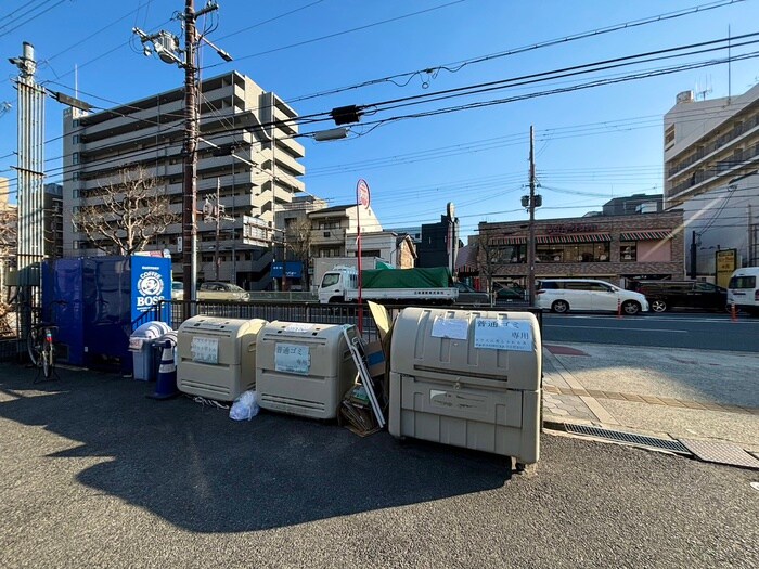 ブリリアント・コートの物件外観写真