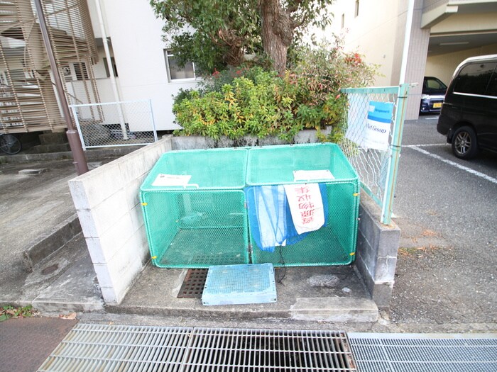 コスモカウンティーの物件外観写真