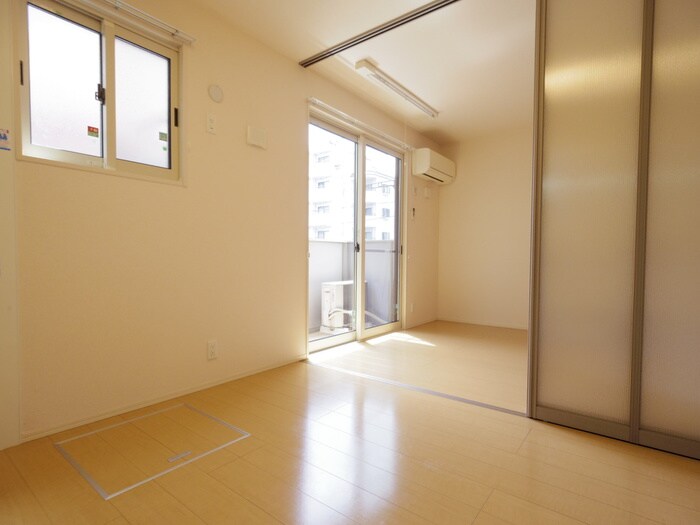 ラ・グラシュ－ズの物件内観写真