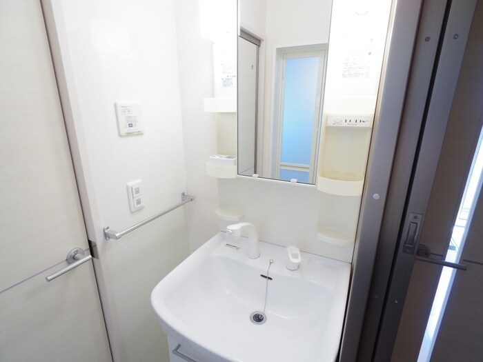 ラ・グラシュ－ズの物件内観写真