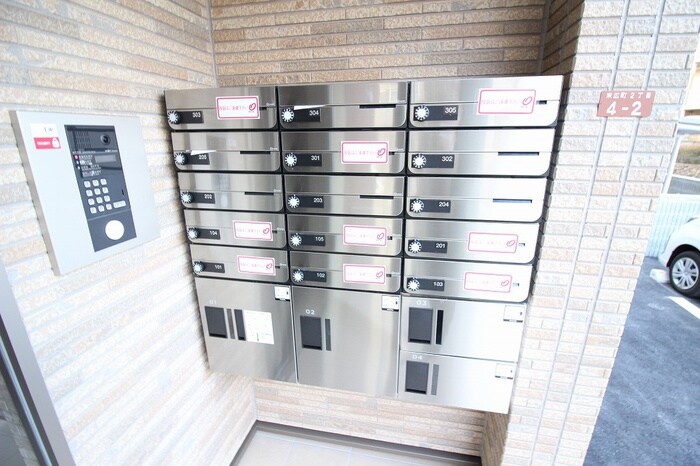 リジエール豊中の物件外観写真