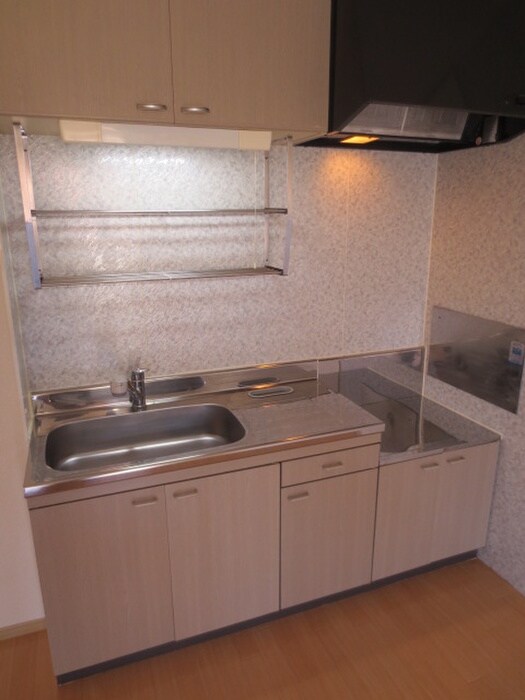 サニ－グリ－ン北喜Ｃの物件内観写真