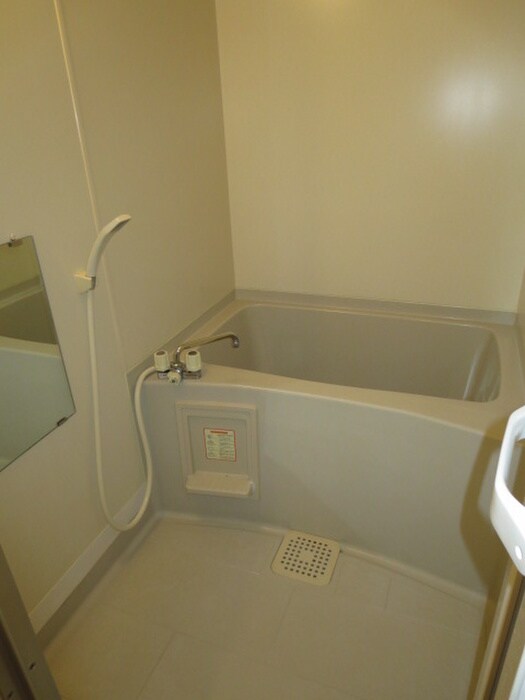 サニ－グリ－ン北喜Ｃの物件内観写真