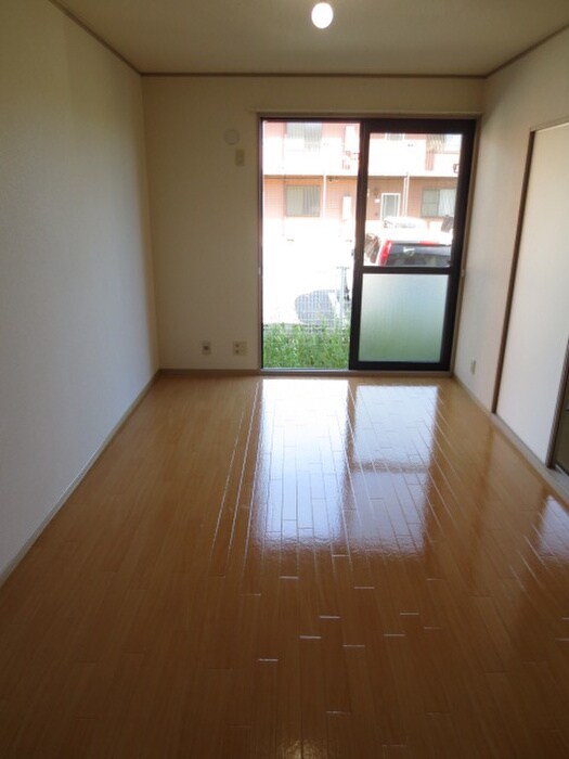 サニ－グリ－ン北喜Ｃの物件内観写真