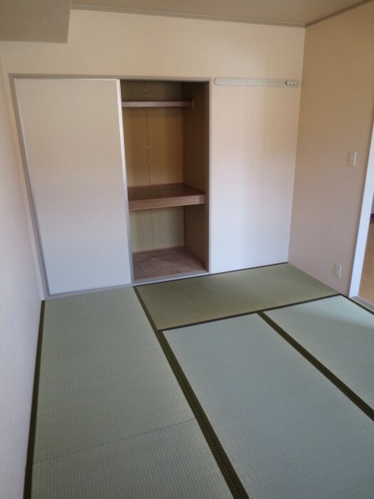 サニ－グリ－ン北喜Ｃの物件内観写真