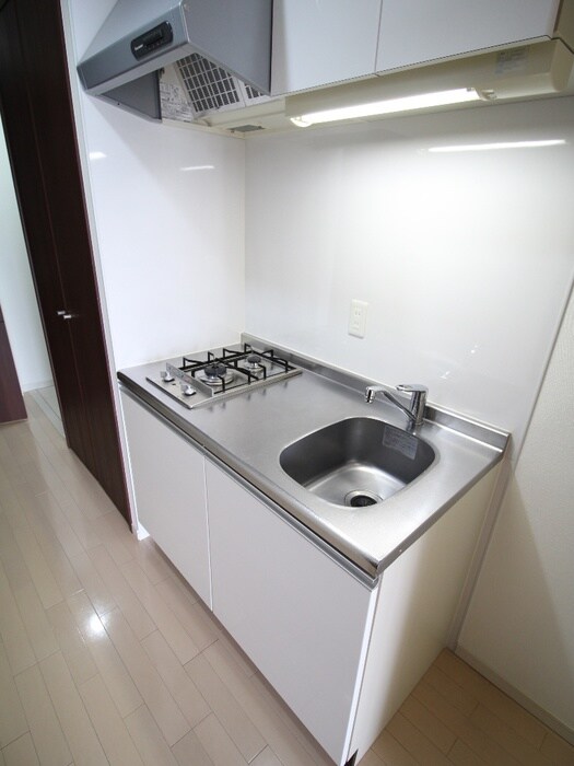 ベルヴィ江坂公園の物件内観写真