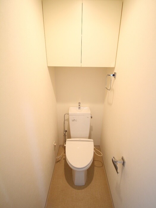 ベルヴィ江坂公園の物件内観写真