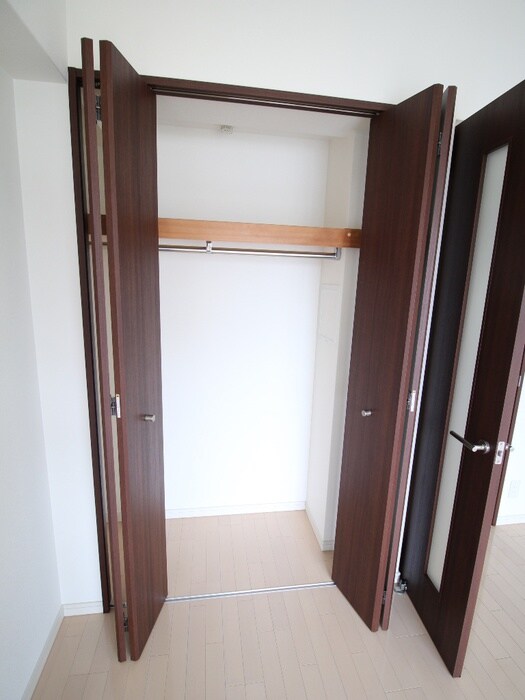 ベルヴィ江坂公園の物件内観写真