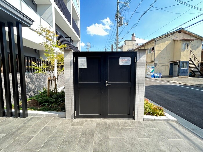 ｸﾚｽﾄﾀｯﾌﾟ京都丹波口(504)の物件外観写真