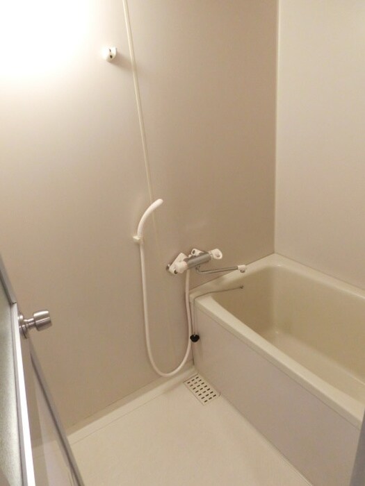 レジデンス鳥羽の物件内観写真