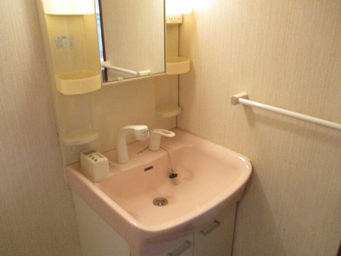 ハピネスⅡ番館の物件内観写真