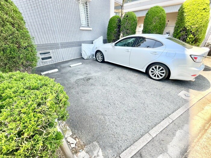 エステートプラザ住吉の物件外観写真