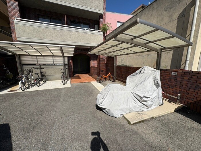 グレ－ス中久世の物件外観写真