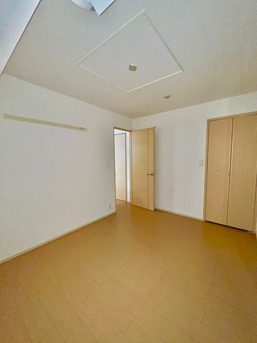 ウエストリヴァー和泉鳥取の物件内観写真