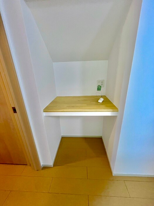 ウエストリヴァー和泉鳥取の物件内観写真