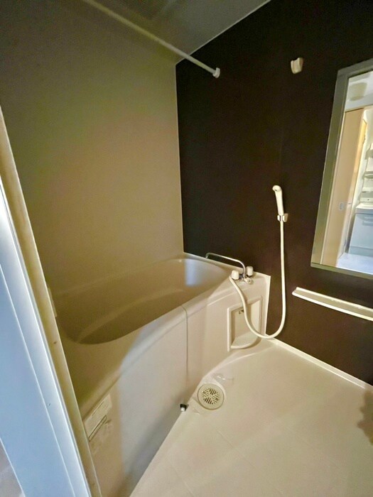 ウエストリヴァー和泉鳥取の物件内観写真