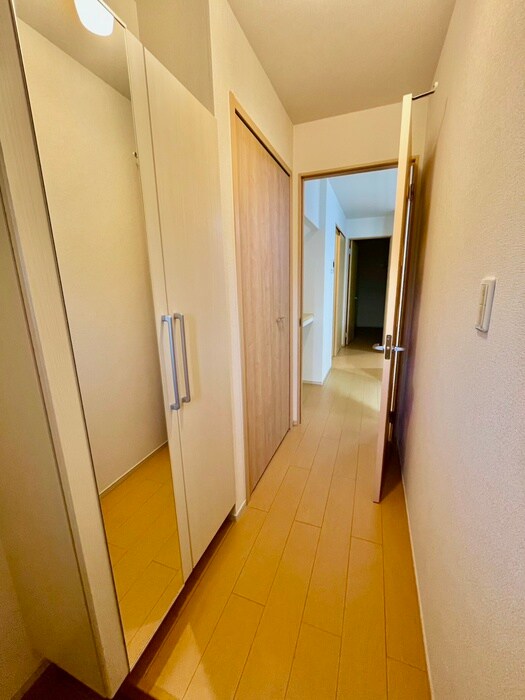 ウエストリヴァー和泉鳥取の物件内観写真