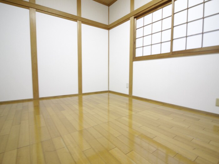 四條畷市南野2丁目貸家の物件内観写真