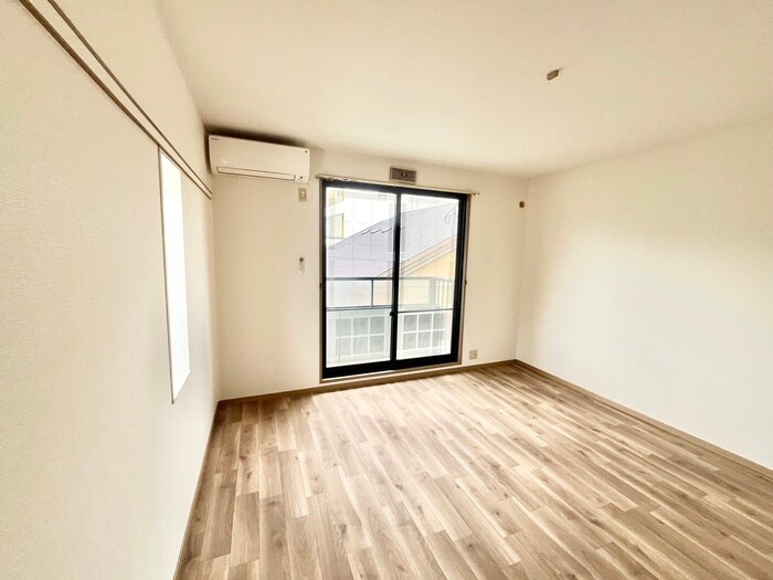 ハイツレジ－ナの物件内観写真