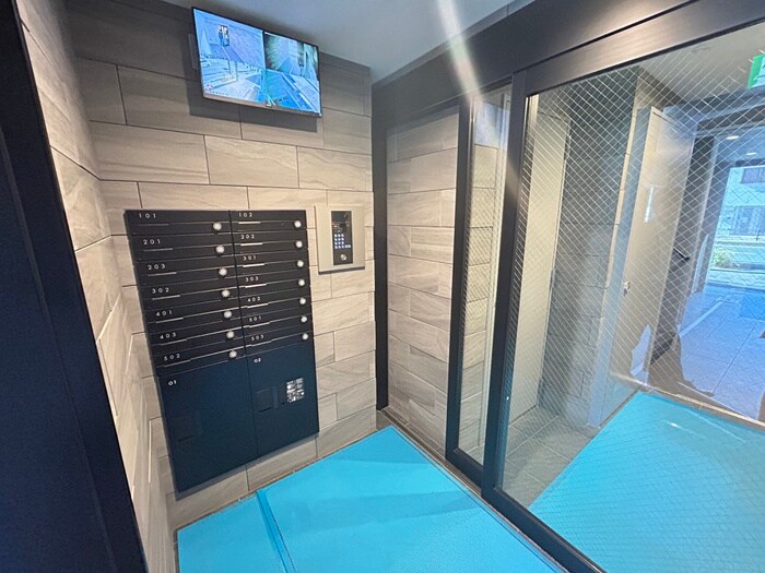 THEGARNETSUITERESIDENCE西大路の物件外観写真