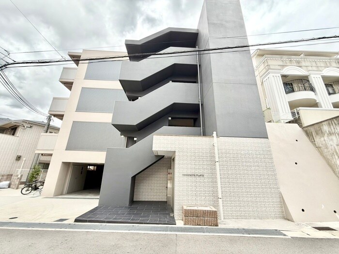 ヤマノテプラッツの物件外観写真