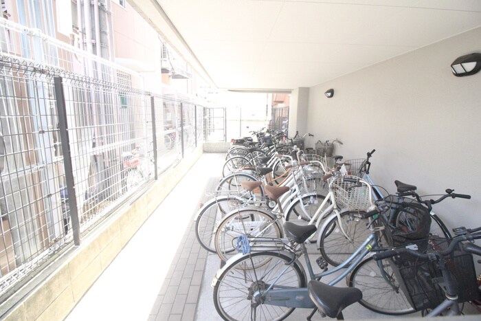 アントワ－プなかもずの物件外観写真