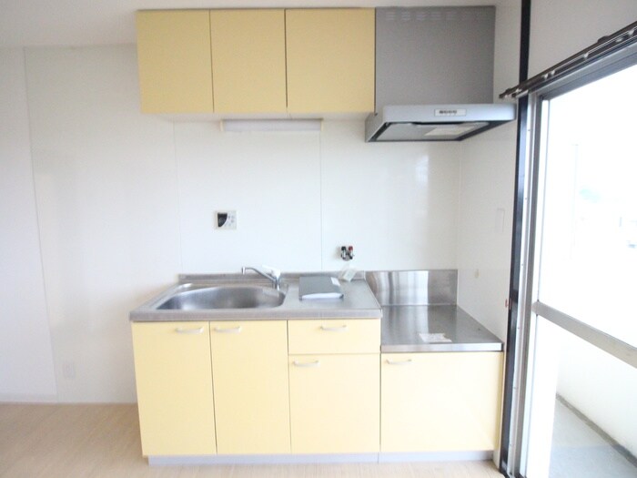 ロイヤルマンション１号棟の物件内観写真