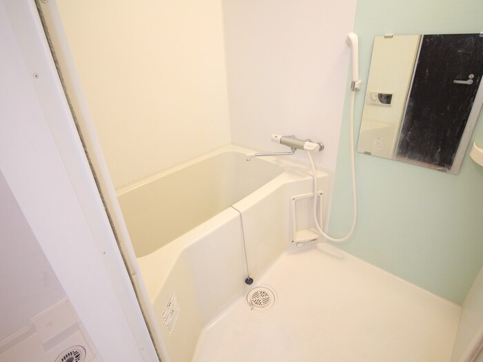 ロイヤルマンション１号棟の物件内観写真