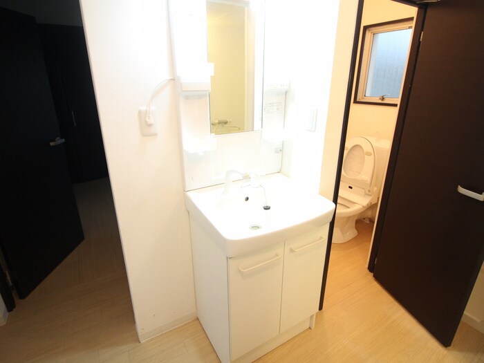 ロイヤルマンション１号棟の物件内観写真