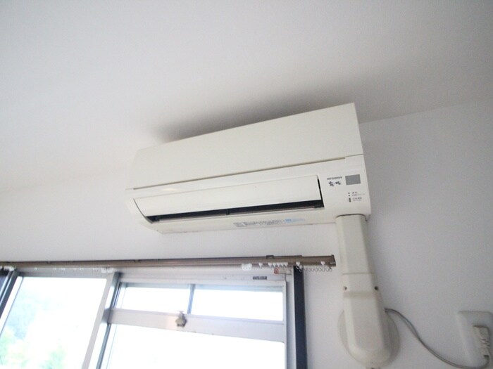 ロイヤルマンション１号棟の物件内観写真