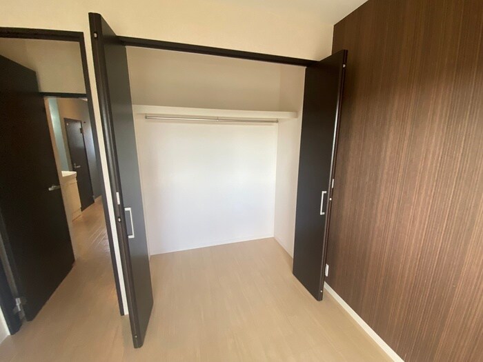 ロイヤルマンション１号棟の物件内観写真