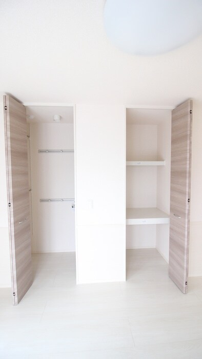 グロリアハイツはびきのＡ棟の物件内観写真