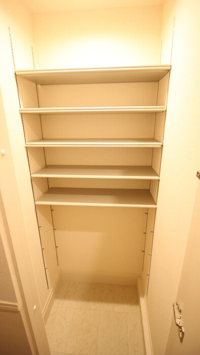 グロリアハイツはびきのＡ棟の物件内観写真