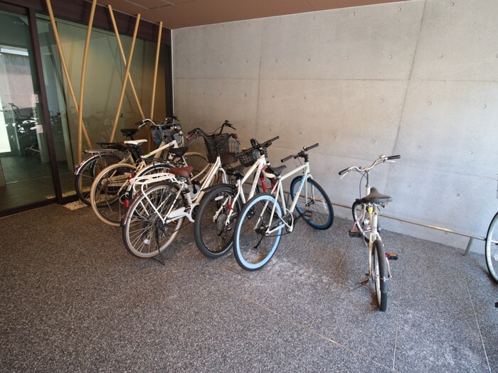 スリースターコート北山竹殿町の物件外観写真