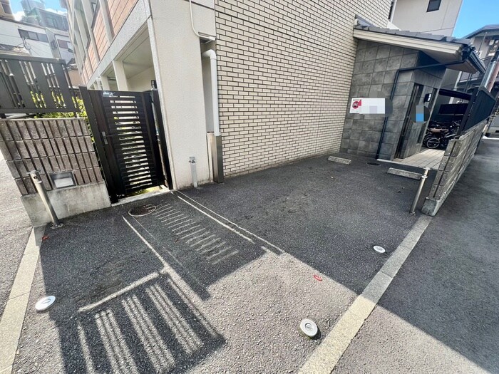 ドミール東山の物件外観写真