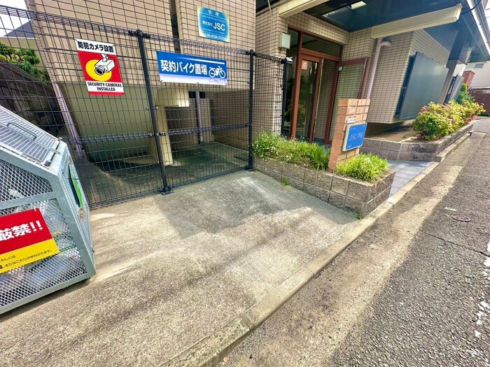 パセオデル芦屋の物件外観写真