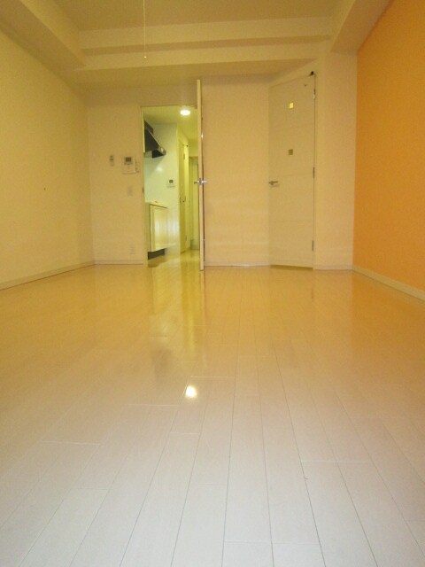 ｸﾗｳﾝﾊｲﾑ北心斎橋ﾌﾗﾜ-ｺ-ﾄの物件内観写真