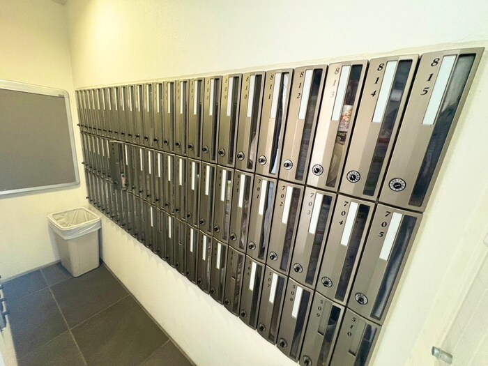 エスリードコート難波ウエストの物件外観写真