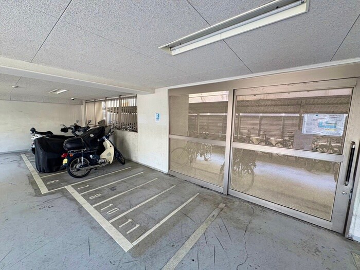 エスリードコート難波ウエストの物件外観写真