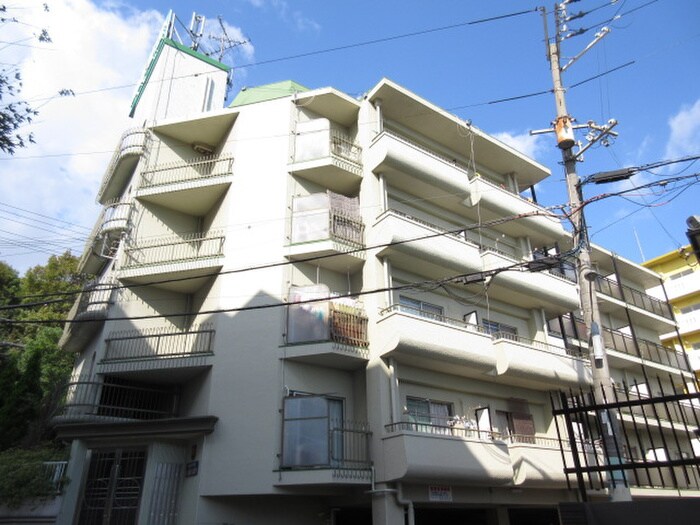 離宮前グリ－ンハイツの物件外観写真