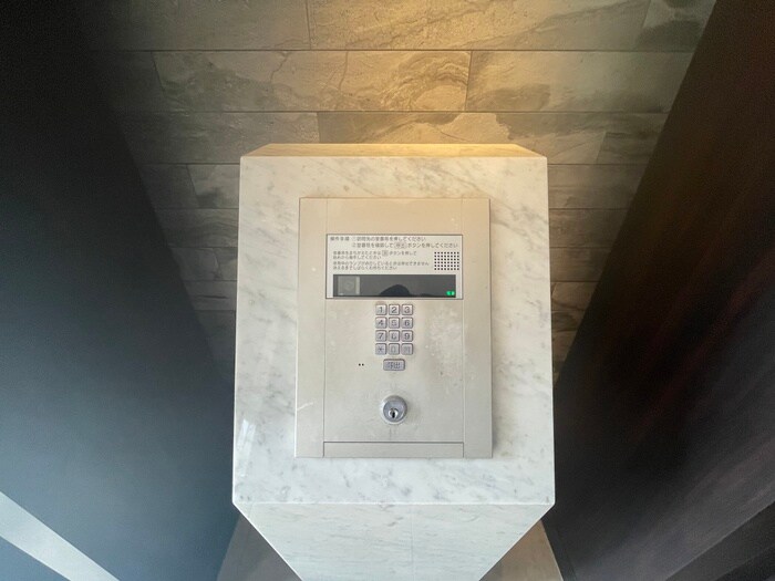 プレサンスKOBEアモーレ(401)の物件外観写真