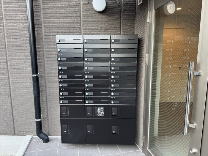 アルカンシェルコート緑橋の物件外観写真