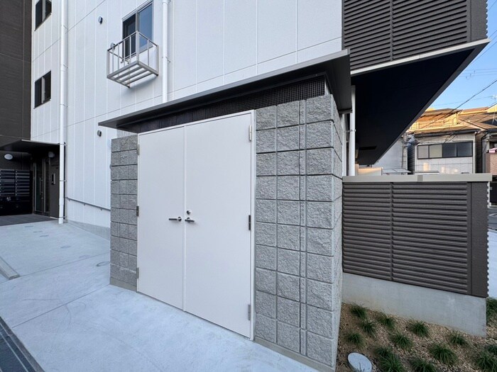 アルカンシェルコート緑橋の物件外観写真