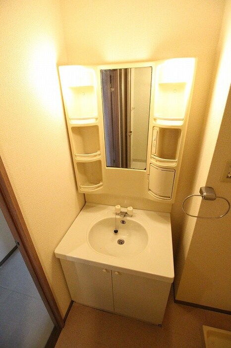 グランドヴィラ香里の物件内観写真