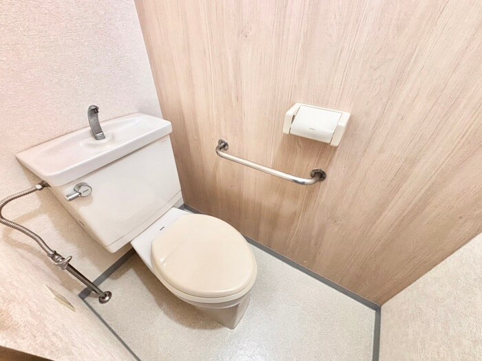 グランドヴィラ香里の物件内観写真